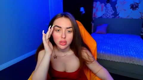miss_kiten online show from June 17, 2026, 8:10 pm