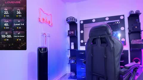 Miss Kittyn online show from October 31, 2025, 6:09 pm