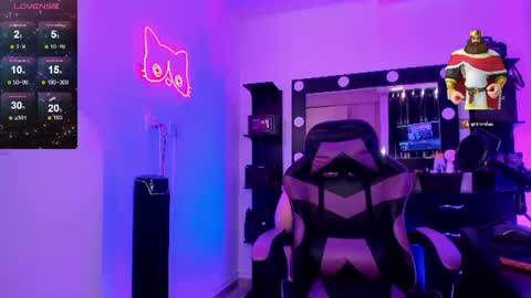 Snapshot of miss_kittyn chatting on July 12, 2026, 8:22 pm Miss Kittyn online show from July 12, 2026, 8:22 pm