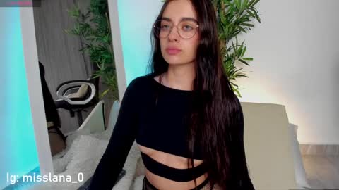 Alana online show from January 5, 2025, 11:01 pm