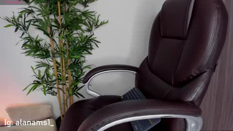 Alana online show from January 17, 2025, 11:40 pm