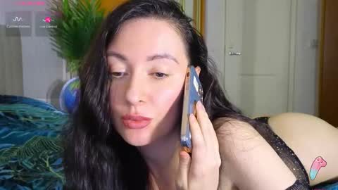 Snapshot of miss_leee chatting on April 25, 2026, 1:41 pm Laura online show from April 25, 2026, 1:41 pm