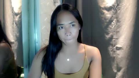 Snapshot of miss_lharsxx chatting on May 17, 2026, 9:44 pm Call me Lhars online show from May 17, 2026, 9:44 pm