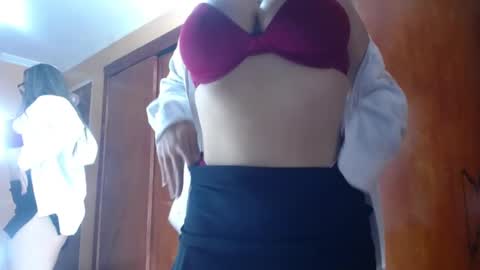 lilieth  online show from February 5, 2025, 8:35 pm