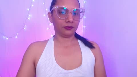 Snapshot of miss_londoon chatting on October 11, 2025, 9:19 am LONDON online show from October 11, 2025, 9:19 am