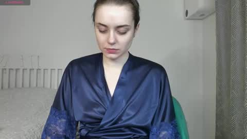 Jenny online show from September 17, 2025, 6:53 pm