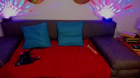 miss_meag online show from November 30, 2025, 6:50 am