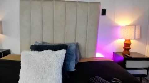 miss_milf_ online show from July 14, 2026, 7:41 pm