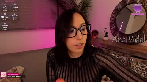 Ana Vidal online show from November 5, 2025, 10:10 pm