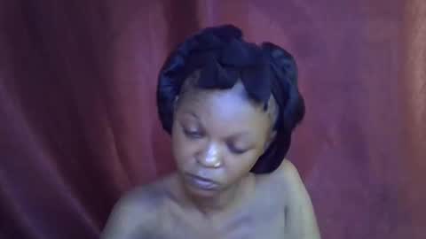 Snapshot of miss_rihanna2 chatting on October 24, 2025, 6:59 pm miss_rihanna2 online show from October 24, 2025, 6:59 pm