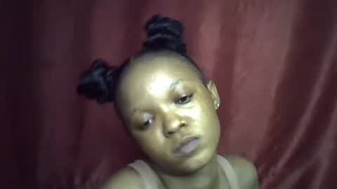 Snapshot of miss_rihanna2 chatting on December 5, 2025, 12:47 pm miss_rihanna2 online show from December 5, 2025, 12:47 pm