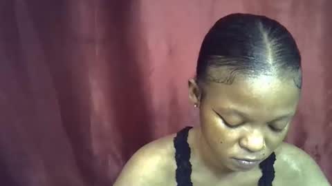 Snapshot of miss_rihanna2 chatting on December 19, 2025, 3:57 am miss_rihanna2 online show from December 19, 2025, 3:57 am