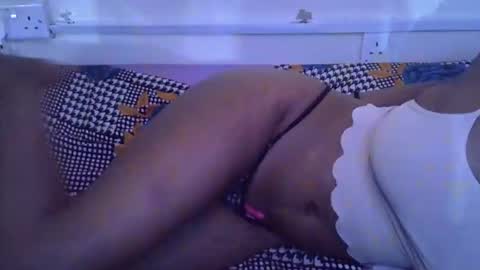 Snapshot of miss_rihanna2 chatting on January 15, 2026, 7:50 pm miss_rihanna2 online show from January 15, 2026, 7:50 pm