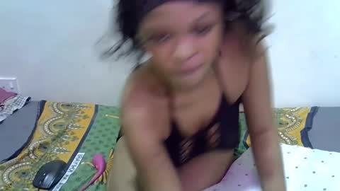 Snapshot of miss_rihanna2 chatting on February 23, 2026, 7:28 am miss_rihanna2 online show from February 23, 2026, 7:28 am