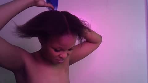 Snapshot of miss_rihanna2 chatting on February 26, 2026, 8:30 pm miss_rihanna2 online show from February 26, 2026, 8:30 pm