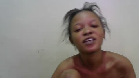 Snapshot of miss_rihanna2 chatting on March 8, 2026, 9:02 am miss_rihanna2 online show from March 8, 2026, 9:02 am
