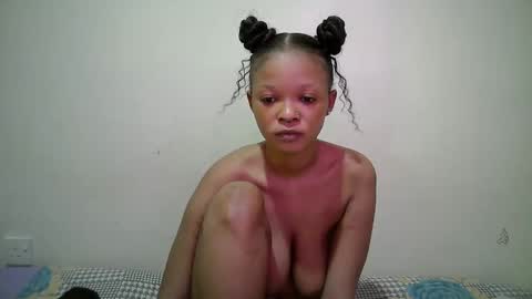 Snapshot of miss_rihanna2 chatting on April 2, 2026, 5:16 am miss_rihanna2 online show from April 2, 2026, 5:16 am