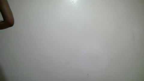 Snapshot of miss_rihanna2 chatting on April 16, 2026, 9:39 pm miss_rihanna2 online show from April 16, 2026, 9:39 pm