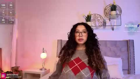 Snapshot of miss_sidney chatting on September 10, 2025, 1:00 pm Amy Olivera online show from September 10, 2025, 1:00 pm