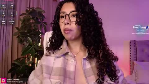 Snapshot of miss_sidney chatting on September 24, 2025, 1:14 pm Amy Olivera online show from September 24, 2025, 1:14 pm