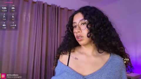 Snapshot of miss_sidney chatting on November 20, 2025, 1:00 pm Amy Olivera online show from November 20, 2025, 1:00 pm