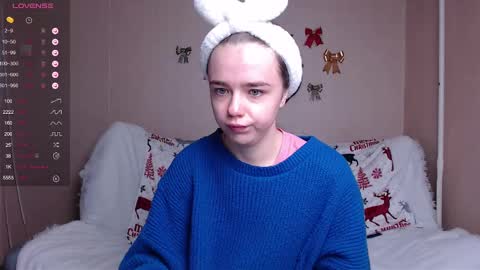 Snapshot of miss_sweetbb chatting on December 20, 2024, 2:52 am Bella online show from December 20, 2024, 2:52 am
