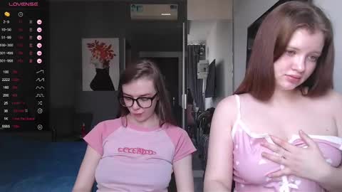 Snapshot of miss_sweetbb chatting on February 3, 2025, 6:02 am Bella online show from February 3, 2025, 6:02 am