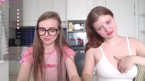 Snapshot of miss_sweetbb chatting on February 13, 2025, 6:09 am Bella online show from February 13, 2025, 6:09 am