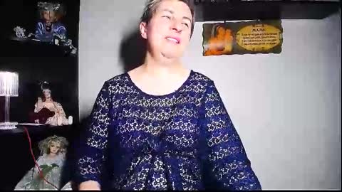 miss_tasha_kom online show from November 30, 2025, 4:22 pm