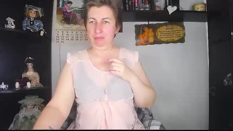 miss_tasha_kom online show from June 4, 2026, 9:37 am