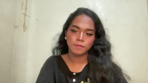 miss_veron_xoxo online show from April 3, 2026, 1:42 pm