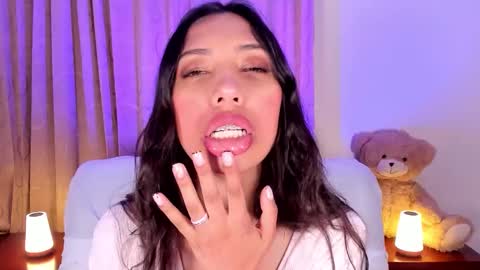 Miss Veronica online show from February 17, 2026, 1:07 pm