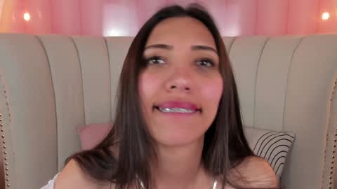 Snapshot of miss_veronicaa chatting on December 9, 2024, 2:39 pm Veronica summer 7AM to 1500 PM hour GMT-5 online show from December 9, 2024, 2:39 pm