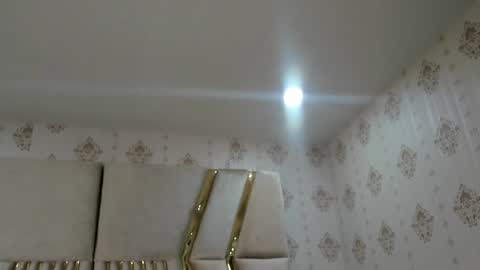 Snapshot of miss_veronicaa chatting on December 31, 2024, 11:31 am Veronica summer 7AM to 1500 PM hour GMT-5 online show from December 31, 2024, 11:31 am