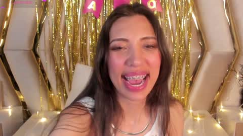 Snapshot of miss_veronicaa chatting on December 31, 2024, 8:45 pm Veronica summer 7AM to 1500 PM hour GMT-5 online show from December 31, 2024, 8:45 pm