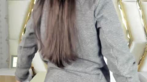 Snapshot of miss_veronicaa chatting on January 2, 2025, 11:41 am Veronica summer 7AM to 1500 PM hour GMT-5 online show from January 2, 2025, 11:41 am