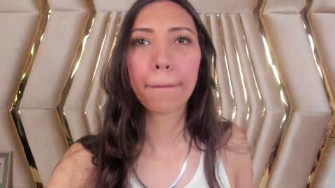 Snapshot of miss_veronicaa chatting on January 6, 2025, 1:41 pm Veronica summer 7AM to 1500 PM hour GMT-5 online show from January 6, 2025, 1:41 pm
