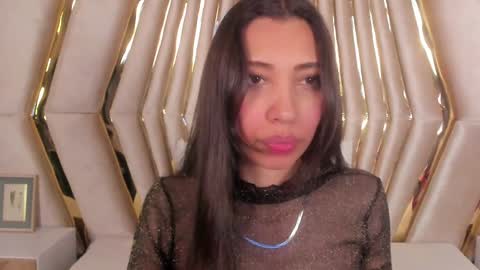 Snapshot of miss_veronicaa chatting on January 7, 2025, 2:30 pm Veronica summer 7AM to 1500 PM hour GMT-5 online show from January 7, 2025, 2:30 pm