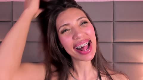 Snapshot of miss_veronicaa chatting on January 8, 2025, 5:37 pm Veronica summer 7AM to 1500 PM hour GMT-5 online show from January 8, 2025, 5:37 pm