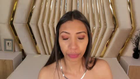 Snapshot of miss_veronicaa chatting on January 16, 2025, 11:37 am Veronica summer 7AM to 1500 PM hour GMT-5 online show from January 16, 2025, 11:37 am