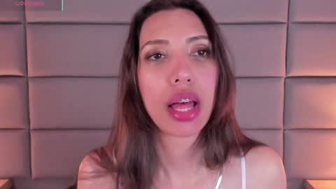 Snapshot of miss_veronicaa chatting on January 22, 2025, 5:38 pm Veronica summer 7AM to 1500 PM hour GMT-5 online show from January 22, 2025, 5:38 pm