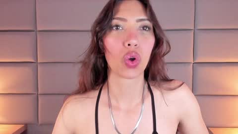 Snapshot of miss_veronicaa chatting on January 29, 2025, 3:15 pm Veronica summer 7AM to 1500 PM hour GMT-5 online show from January 29, 2025, 3:15 pm