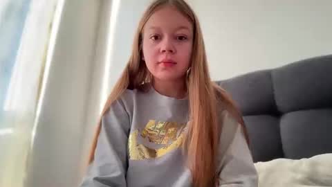 Ameliahs online show from January 16, 2026, 11:47 am