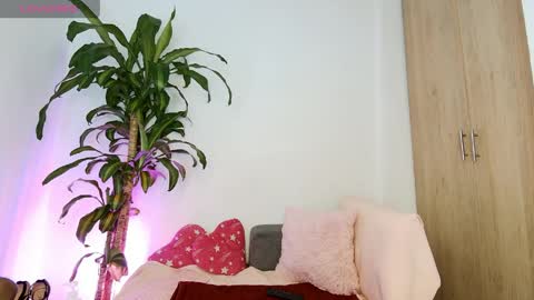 missangeldust online show from April 12, 2026, 6:35 pm