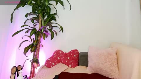 missangeldust online show from April 14, 2026, 2:06 am