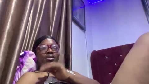 Snapshot of missbellerina chatting on February 12, 2026, 10:05 pm Missbelle online show from February 12, 2026, 10:05 pm