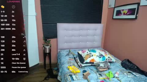 Miss Evelyn  online show from February 27, 2025, 2:42 am