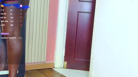 Miss Evelyn  online show from September 18, 2025, 3:08 am