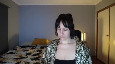Snapshot of misscarmilla444 chatting on September 22, 2025, 1:07 am MissCarmilla444 online show from September 22, 2025, 1:07 am