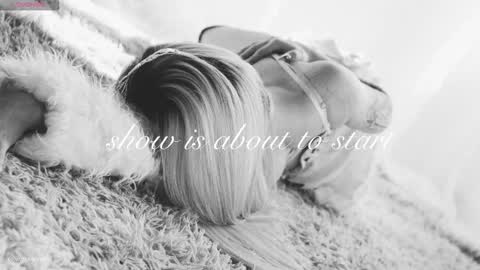 Chloe freelance model Please your thumbs up are important  online show from February 20, 2026, 2:19 am